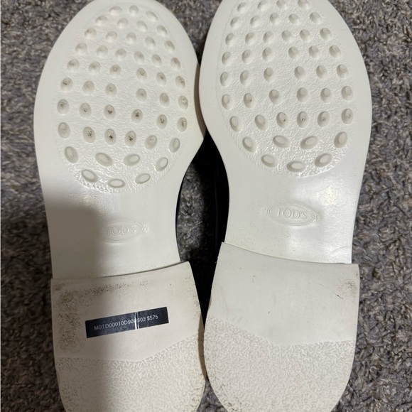Tods Uk size 7/2 US 8/2 New New New - Picture 3 of 5